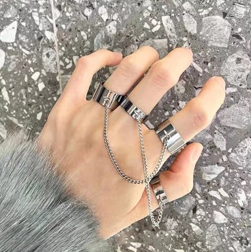 FINGER RING SET WITH CHAIN