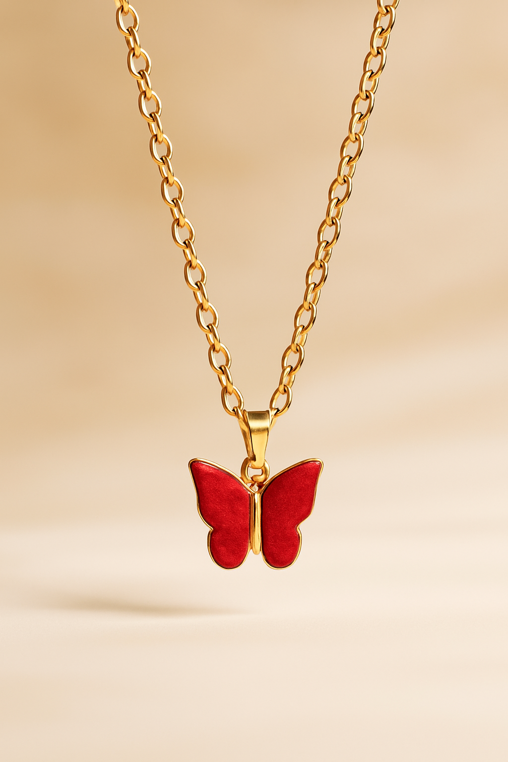 BUTTERFLY NECK PENDANT