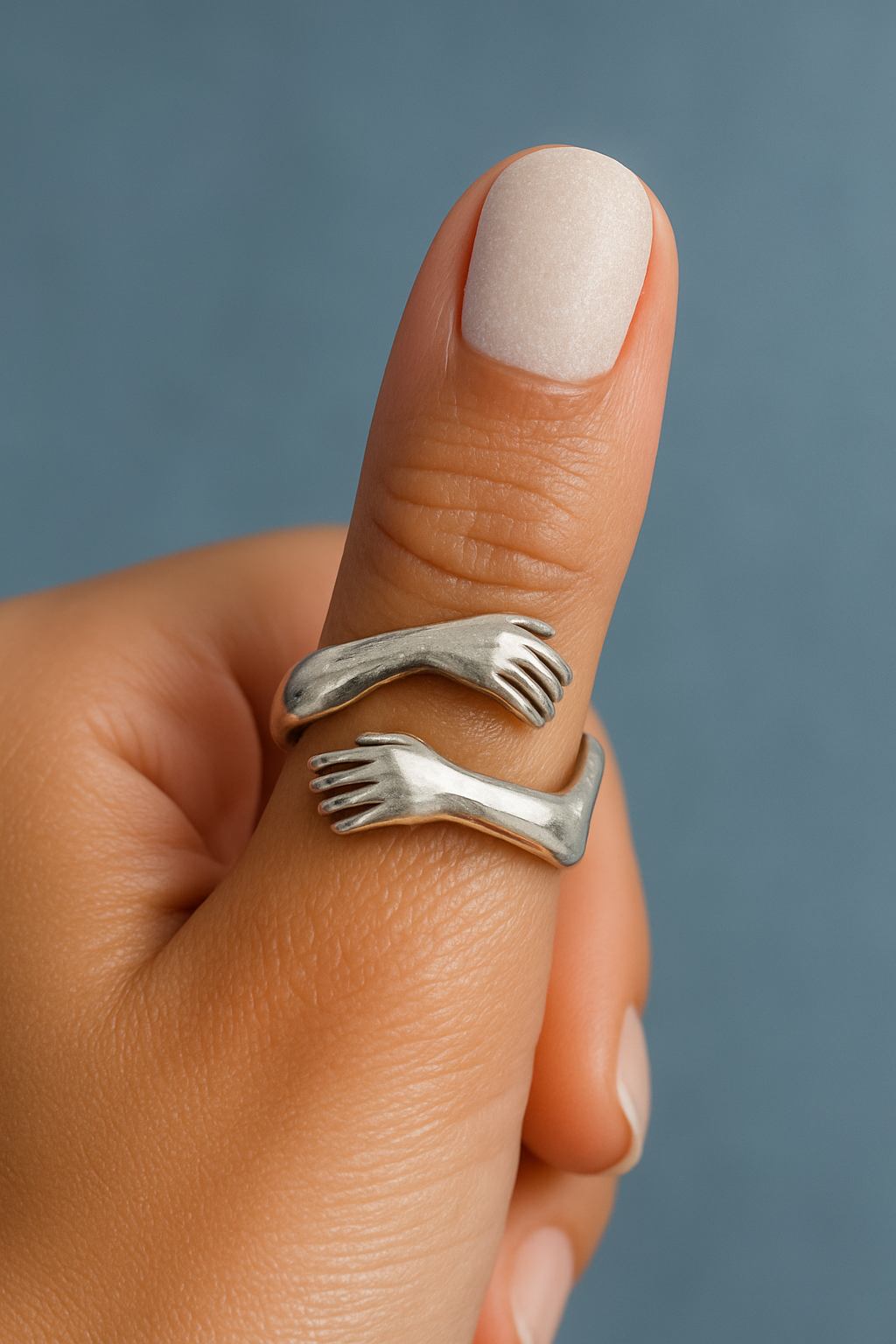 CUTE HUG RING