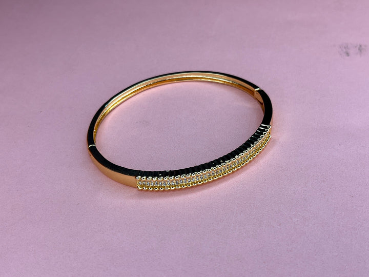 TRENDY BRACELET