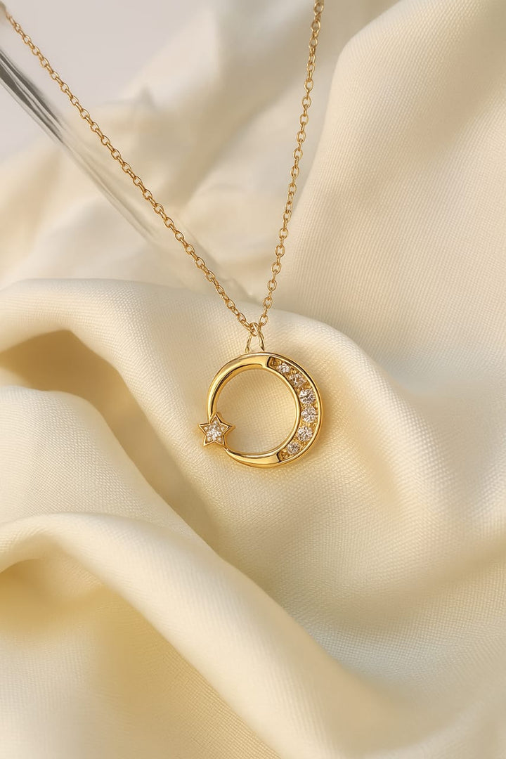 Decent Pendant