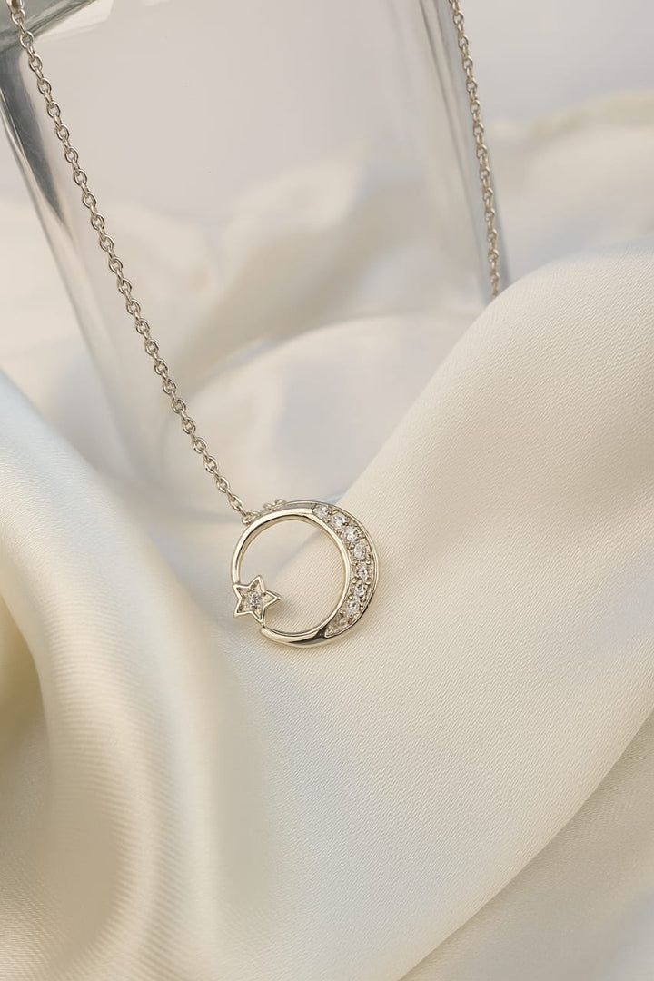 Decent Pendant